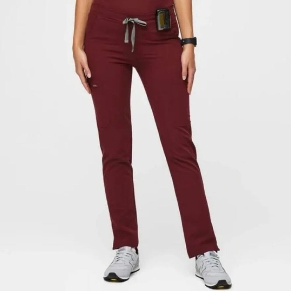 FIGS Straight Leg Scrub Pants in Burgundy with Gray Drawstring